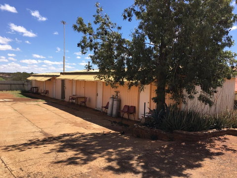 Meekatharra Hotel - Winery Find 1