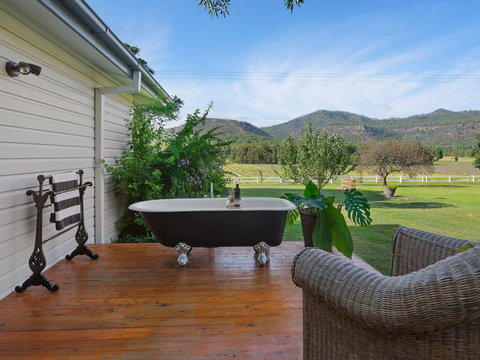 Meerea Country Estate Adjoining Wollombi National Park - Winery Find 2