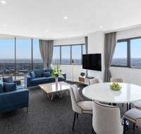 Meriton Suites Kent Street - Winery Find