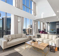 Meriton Suites Pitt Street - Winery Find