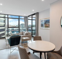 Meriton Suites Sussex Street - Winery Find