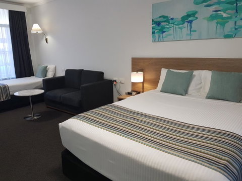 Mid City Motor Inn Singleton - Winery Find 2