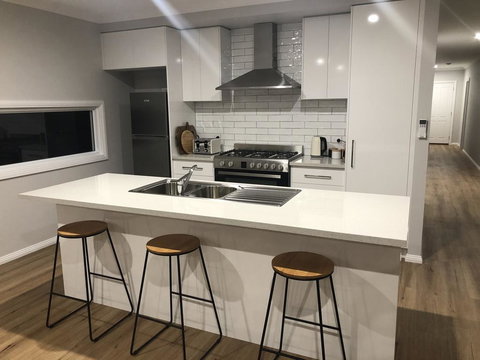 Milawa Vineyard Views - Guesthouse 2 - Winery Find 1