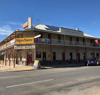 Minlaton Hotel - Winery Find