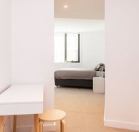 Modern 2 Bedroom Apartment in Darling Harbour - Winery Find