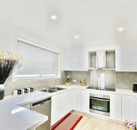 Modern 4-Bedroom House near Singleton CBD Hunter Valley - Winery Find