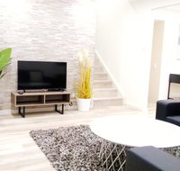 Modern 4-Bedroom House on Cunningham near Singleton CBD Hunter Valley - Winery Find