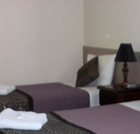 Molika Springs Motel - Winery Find