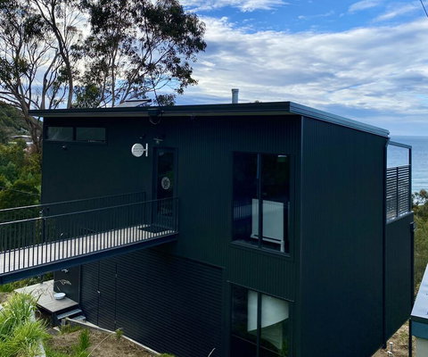 Months And Seasons - Momentary Escapes - Beach House - Winery Find 1