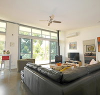 Moriarty Studio - chic couples retreat - Winery Find