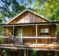 Mt Glorious Getaways - Winery Find