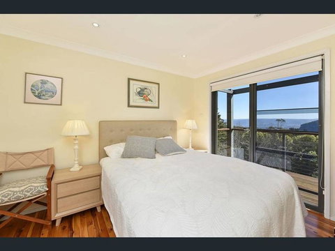 Narrow Neck Views - Winery Find 3