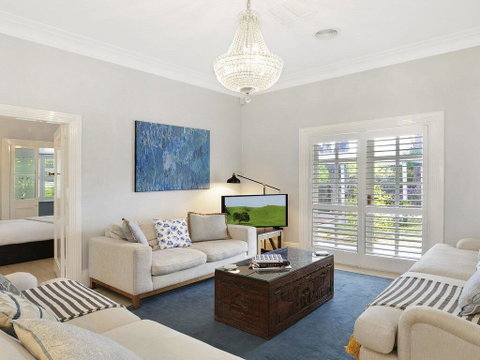 Nattai Lodge - House & Cottage In Beautiful Garden - Winery Find 3