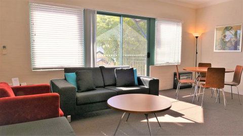 Dowler Apartments Subiaco - Winery Find 8