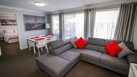 Dowler Apartments Subiaco - Winery Find 2