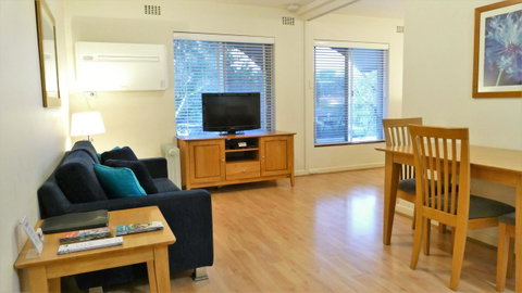 Dowler Apartments Subiaco - Winery Find 12