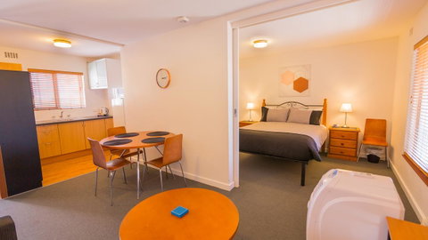 Dowler Apartments Subiaco - Winery Find 15