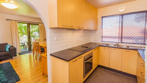 Dowler Apartments Subiaco - Winery Find 40
