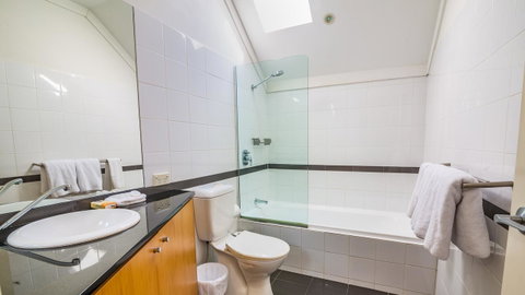 Dowler Apartments Subiaco - Winery Find 11
