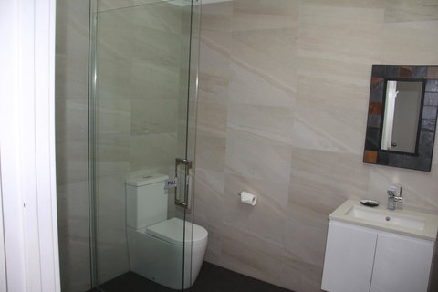 Busselton Ithaca Motel - Winery Find 42