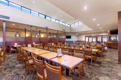 Quality Hotel Bayswater - Winery Find 3