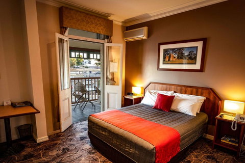 Quality Hotel Bayswater - Winery Find 2