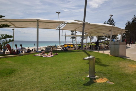 Scarborough Beach Front Resort - Shell Ten - Winery Find 19