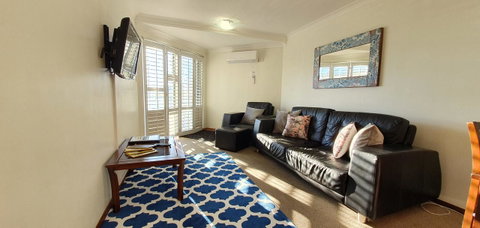 Scarborough Beach Front Resort - Shell Ten - Winery Find 5