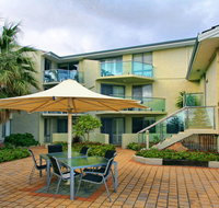 Scarborough Beach Front Resort - Shell Ten - Winery Find