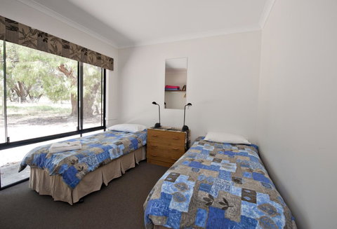 Margaret River Hideaway & Farmstay - Winery Find 10