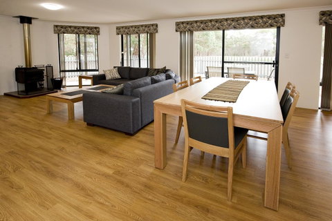 Margaret River Hideaway & Farmstay - Winery Find 5