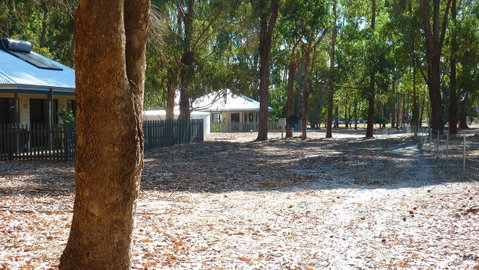 Margaret River Hideaway & Farmstay - Winery Find 9