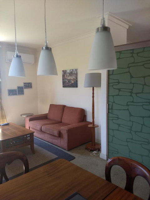 Hotham Ridge Estate - Winery Find 11