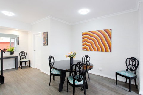 Stay Fresh - Fremantle CBD - Winery Find 7