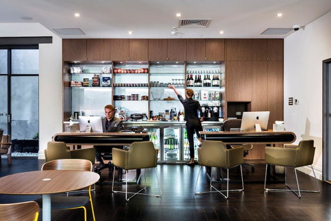 Hougoumont Hotel Fremantle - Winery Find 37