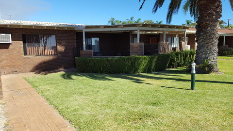 Kalbarri Seaview Villas - Winery Find 28