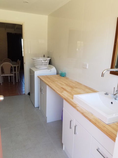 Kalbarri Seaview Villas - Winery Find 0