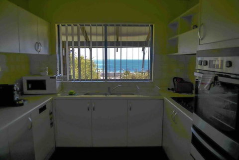 Geraldton Holliday Villas - Winery Find 3
