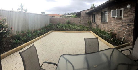 Geraldton Holliday Villas - Winery Find 13