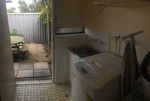 Geraldton Holliday Villas - Winery Find 17