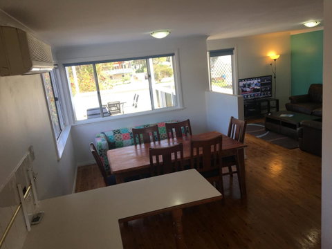 Esperance Central Accommodation - Winery Find 32