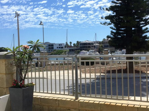 Studio Style Mindarie Marina - Winery Find 1