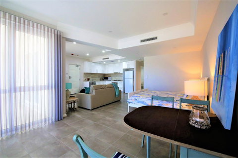 Studio Style Mindarie Marina - Winery Find 5