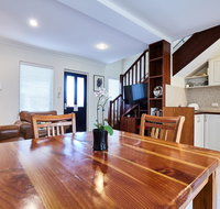 Fremantle Townhouse Unit 6 - Winery Find