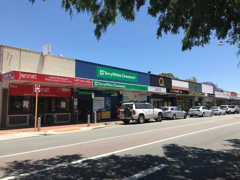 Gerring Court With Free 1 Car Bay Parking - Winery Find 25