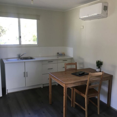 Mandurah Coastal Holiday Park - Winery Find 19