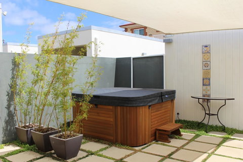 Alouarn Apartments - Winery Find 3