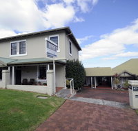 My Place Colonial Accommodation - Winery Find