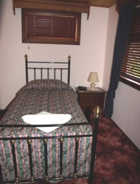 Pemberton Old Picture Theatre Holiday Apartments - Winery Find 12