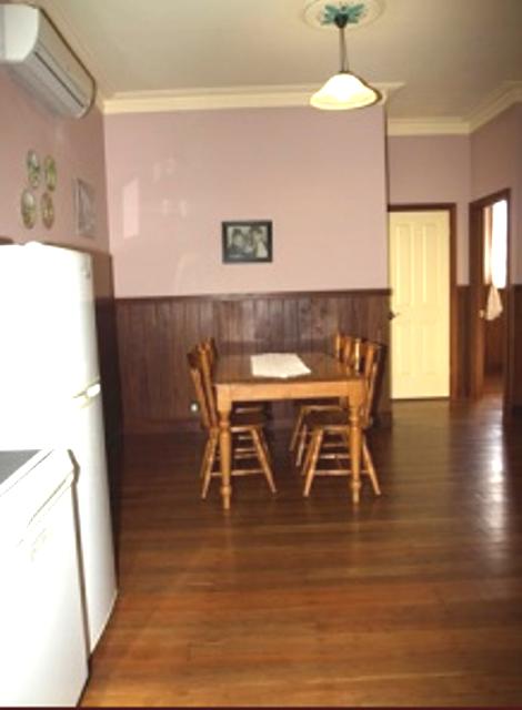 Pemberton Old Picture Theatre Holiday Apartments - Winery Find 11